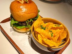 -阿妮叶李(光谷世界城店)