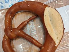 -汉柏麦香德国面包房(海信店)