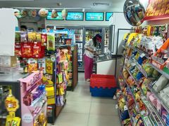 -全家便利店(杭州龙翔桥地铁站店)