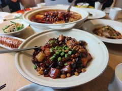 -渝信川菜 · 川味家常菜(财富购物中心店)