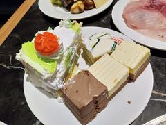 蛋糕-火锅岛潮牌自助餐厅(天津天佑城店)