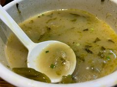 -渝是乎川渝小炒(新世界百货望京店)