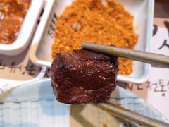 -唯成•韩国炭火烤肉 유성고기