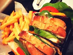 -Salon de Ville浦江汇(上海外滩华尔道夫酒店店)