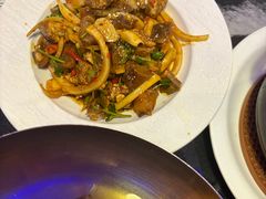 -新白鹿餐厅(百联中环店)