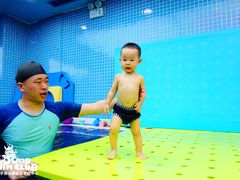 -龙格亲子游泳俱乐部(泊富中心)
