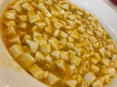 现拆蟹粉豆腐-老上海弄堂菜馆(恒基名人购物中心店)