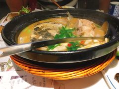 特色鱼头煲-老外婆(爱琴海店)