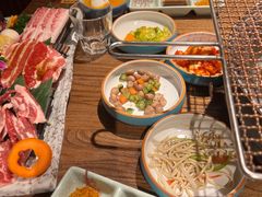 -明洞阿姨·韩式酱蟹烤肉·创意料理(三元桥店)