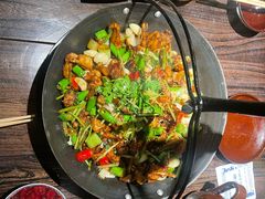 -喜在山舍·老宅吊锅·川卤酒馆(南京总店)