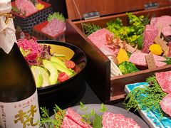 -山川小町·极番烧肉(新地假日广场店)