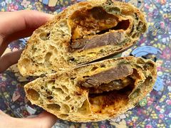 香菜牛肉恰巴塔-LANLIZI BAKERY(COSMO店)