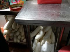门面-阿婆油墩子(五里桥路188弄小区店)