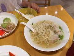 虾仁馄饨面-鼎泰丰(嘉年华•海信广场VILLAGE店)