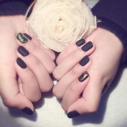 -EMILY艾枚莉美甲美睫·美颜·现磨咖啡