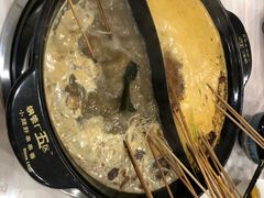 牛油菌汤鸳鸯锅-钢管厂五区小郡肝火锅串串 Chuan Chuan hot pot