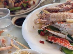 -三姐妹·海鲜大排档