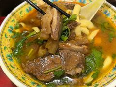 -金杨拉面王小吃面馆·牛三宝面·红烧牛肉粉