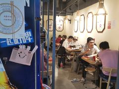 大堂-聚鑫朋酸菜肥肠(文艺路口店)