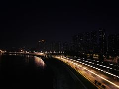 -南京眼步行桥