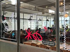 -ROAST coffee & eatery