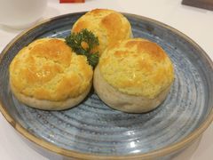 酥皮叉烧包-白天鹅宾馆-宏图府餐厅