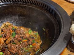 -锅老头海鲜铁锅炖