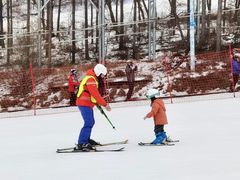 -长春莲花山滑雪场