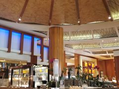 大堂-亚龙湾希尔顿自助餐厅·海鲜·烧烤·沙滩BBQ·现场乐队