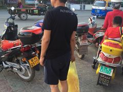 -乌恰市场(彩虹商场店)