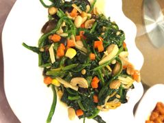 -肘子酥·天津菜·特色捞面(德云社店)
