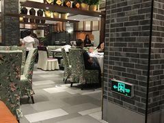 -翠山·映月湖景餐厅(映月湖公园店)