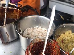 -正宗杂粮煎饼香软鸡蛋饼