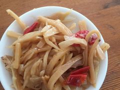 酸笋-牛八宝桂林米粉(八里庄店)