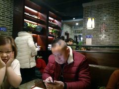 -东口码头·烧鸽子·鱼头泡饼·地方菜(金鹰悦城店)