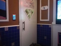 -歌库K馆(人信汇店)