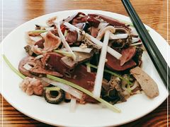 -清真吴记门钉肉饼·喜多利