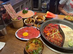 -萍姐火锅·公路夜市(武汉首店)