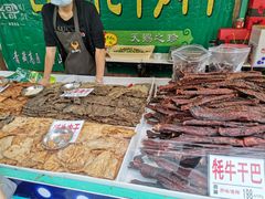 -百联临沂购物中心(临沂路店)