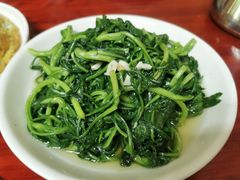 -芦茨金富饭庄·25年老字号·专做稻草鸡