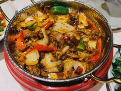 吊锅石门肥肠-望湘园湖南菜(赛格店)