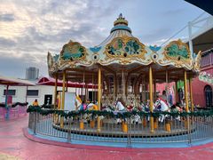 -巨鹏飞梦幻海岸