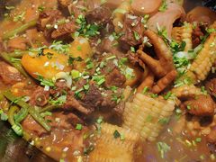 -山河屯铁锅炖(哈西站店)