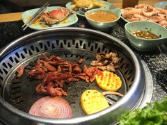-釜御山海鲜烤肉火锅自助(新城市中心店)