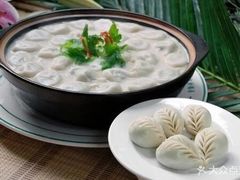 鲫鱼水饺-城南记忆 老砂锅(碧云楼小店)