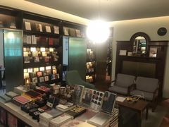 -思南书局(复兴中路店)
