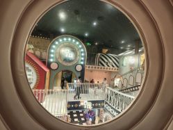 -meland亲子乐园•派对•研学(宁波华润万象城店)