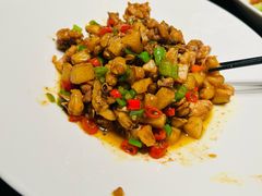 -凤凰湘语·平价海鲜餐厅(浦东旗舰店)