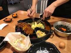 -肥肥虾庄·金牌油焖大虾(杨园滨江时代walk店)