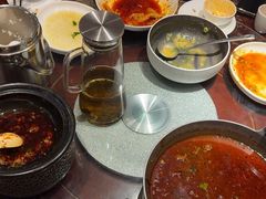 -万重锦·人文川菜馆(骡马市店)